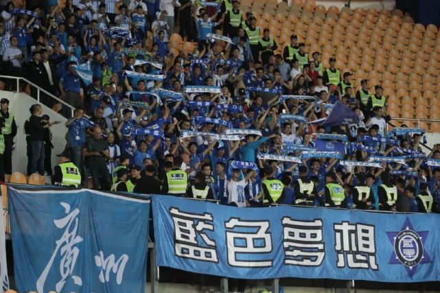 克洛普说：“显然我不是医生，但他们几乎每天都向我解释为什么他还没有准备好，显然比我们最初认为的要复杂一些。
